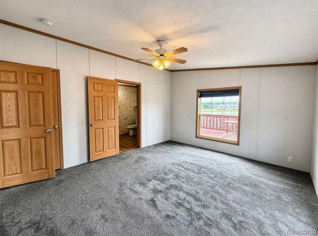 29258 Hidden River Drive, Gibraltar, MI 48173