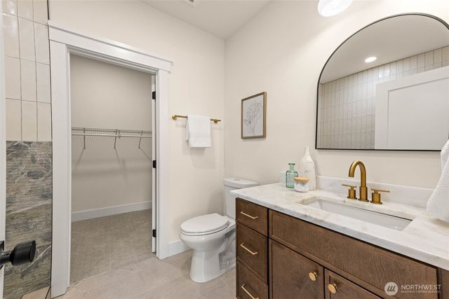 520 30th Avenue E, Seattle, WA 98112