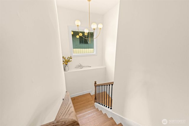 520 30th Avenue E, Seattle, WA 98112