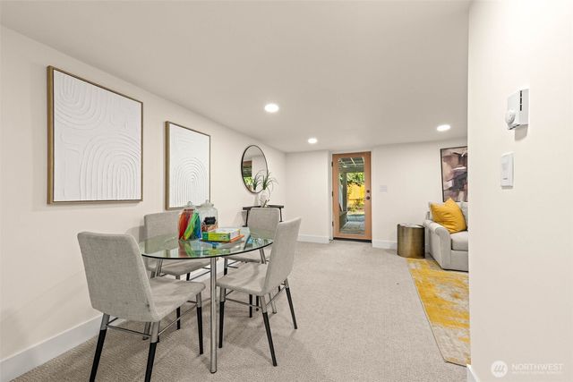 520 30th Avenue E, Seattle, WA 98112