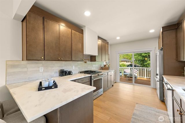 520 30th Avenue E, Seattle, WA 98112