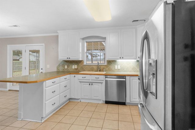 546 Davidson Road, Beebe, AR 72012