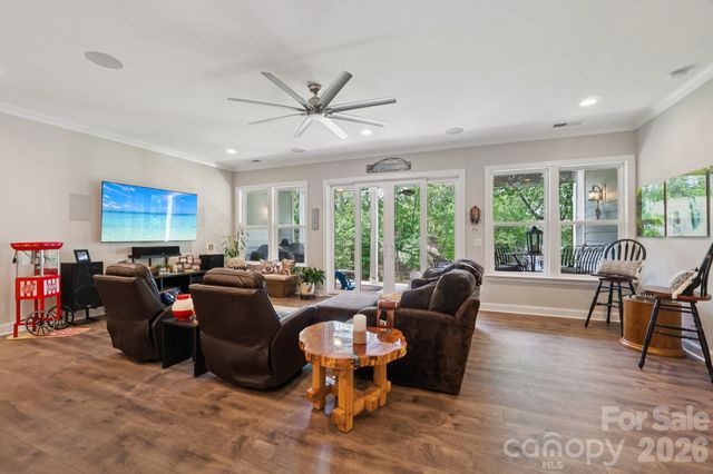 17914 Culross Lane, Charlotte, NC 28278
