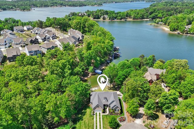 17914 Culross Lane, Charlotte, NC 28278