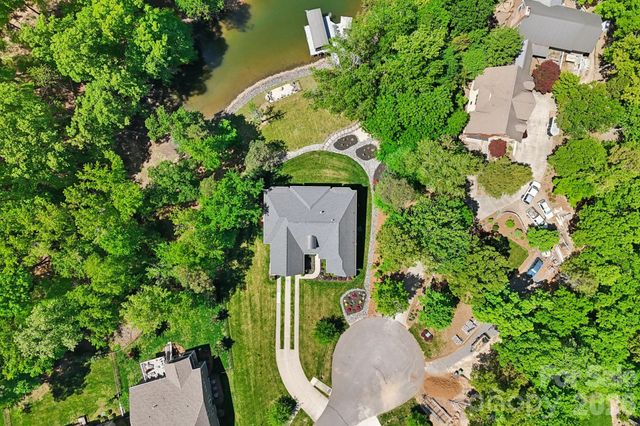 17914 Culross Lane, Charlotte, NC 28278