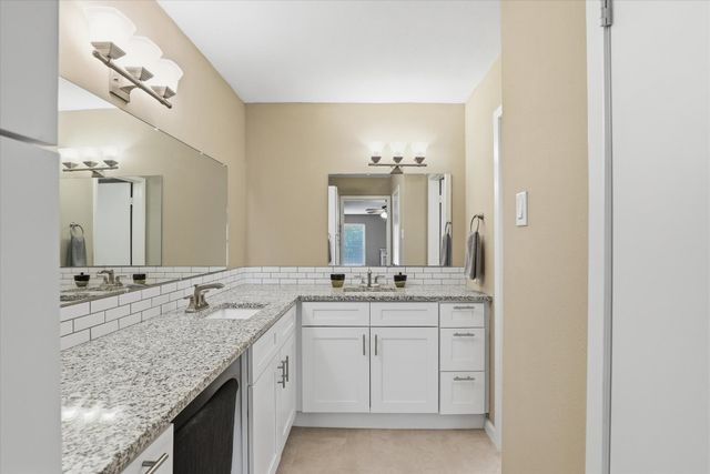 828 Pebble Beach Drive, Garland, TX 75043