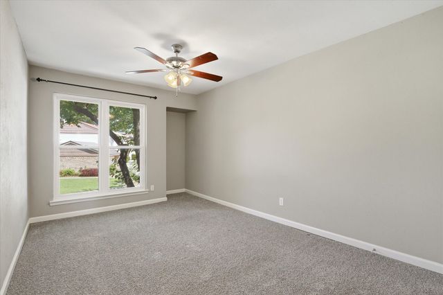 828 Pebble Beach Drive, Garland, TX 75043