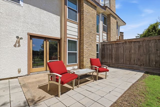 828 Pebble Beach Drive, Garland, TX 75043