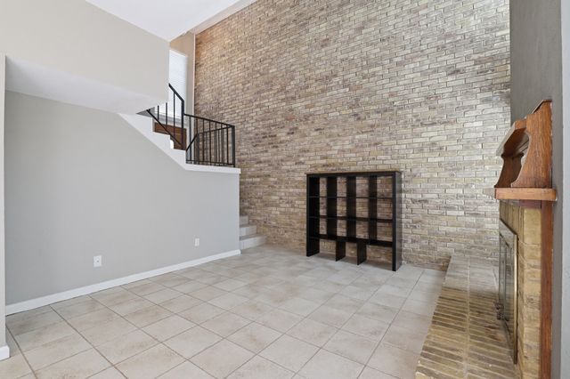828 Pebble Beach Drive, Garland, TX 75043