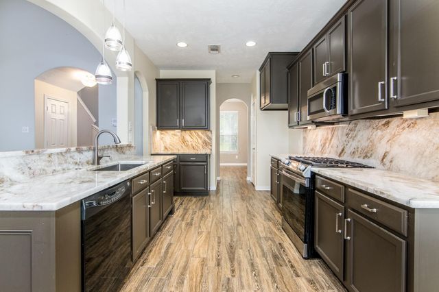 22015 Field Green Drive, Cypress, TX 77433