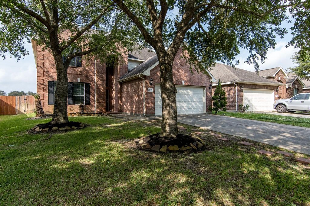 22015 Field Green Drive, Cypress, TX 77433