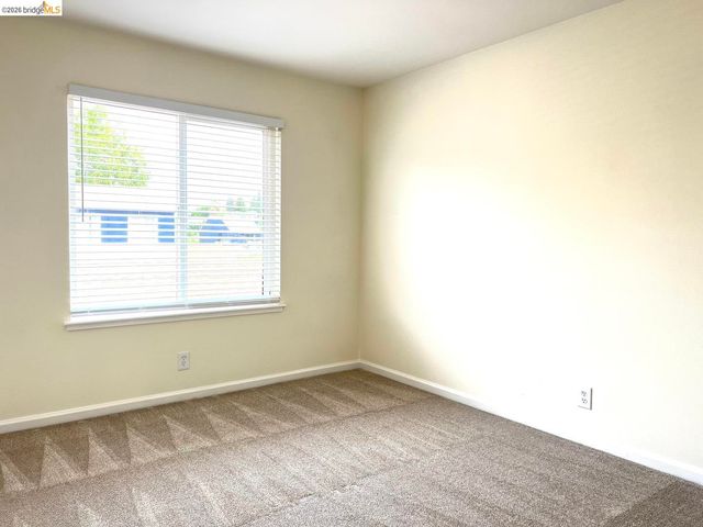 42 El Capitan LN, Antioch, CA 94509
