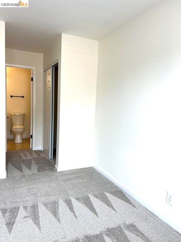 42 El Capitan LN, Antioch, CA 94509