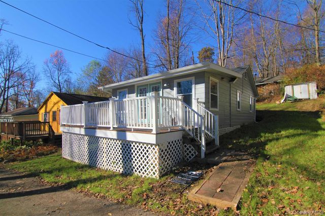 71 MILLER Road 13, Hopewell Junction, NY 12533