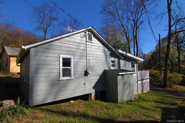 71 MILLER Road 13, Hopewell Junction, NY 12533