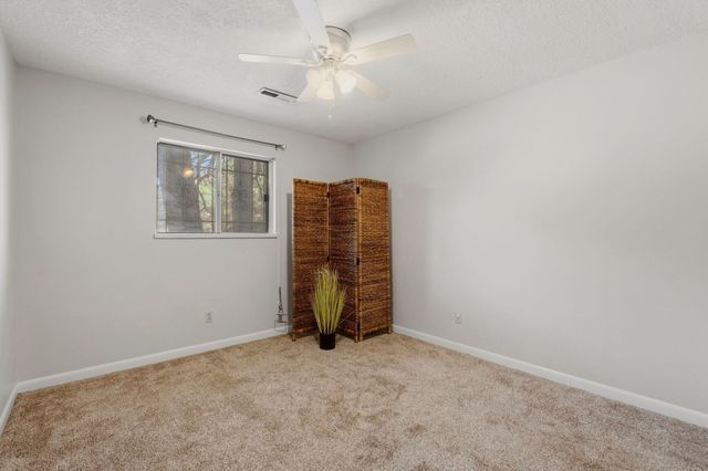 6413 Colleen Avenue NE, Albuquerque, NM 87109