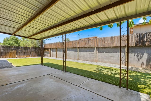 6413 Colleen Avenue NE, Albuquerque, NM 87109