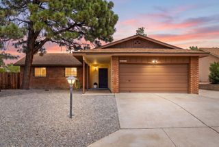 6413 Colleen Avenue NE, Albuquerque, NM 87109