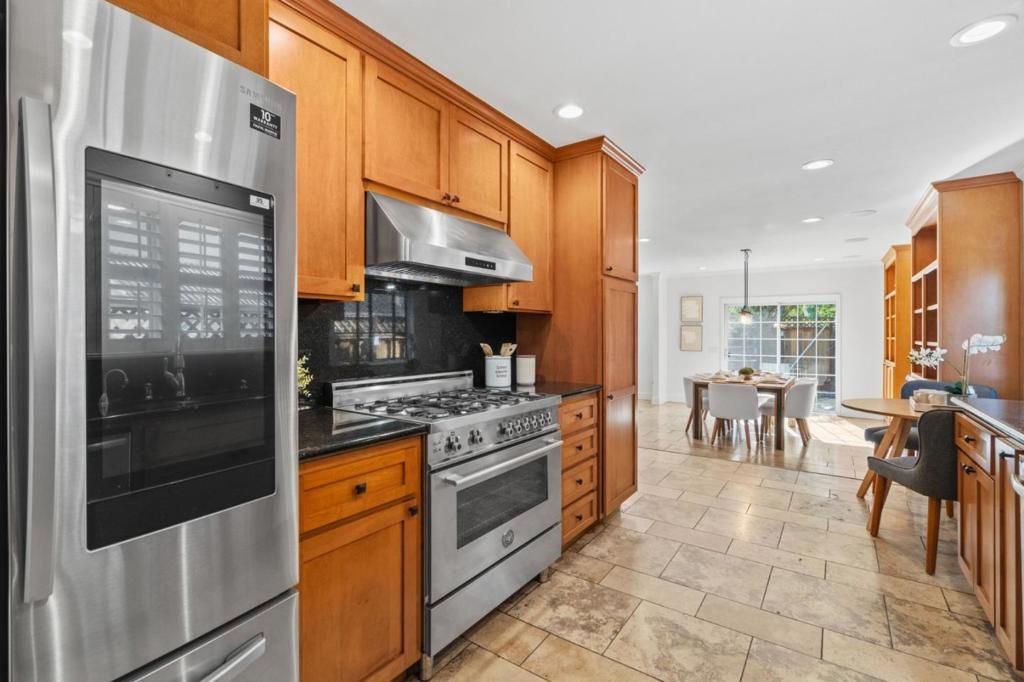 Image 21 of property listing at 5749 San Lorenzo Drive, San Jose, CA 95123