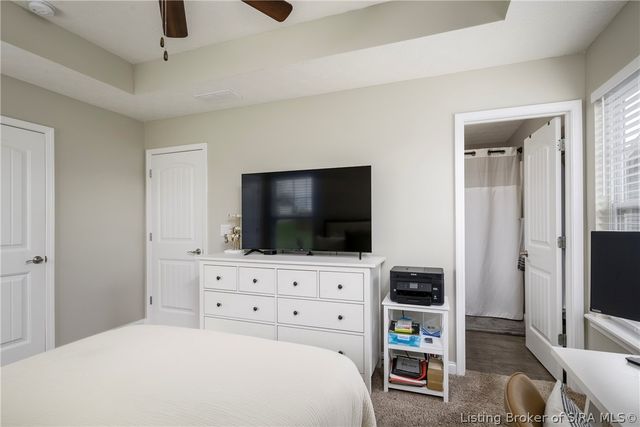 8625 Oak Valley Drive, Charlestown, IN 47111