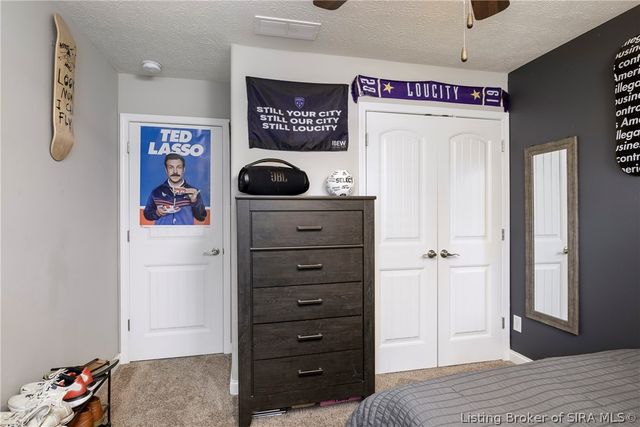 8625 Oak Valley Drive, Charlestown, IN 47111