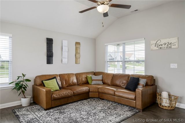 8625 Oak Valley Drive, Charlestown, IN 47111