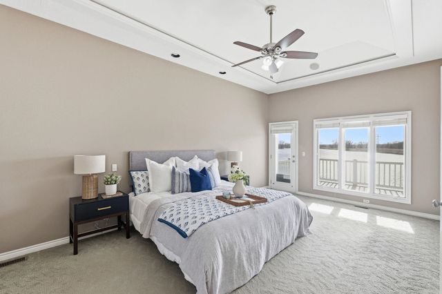 6611 W Briarwood Cir, Wichita, KS 67212