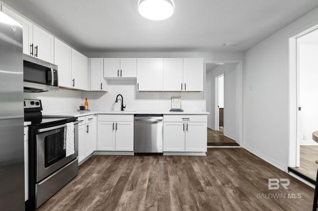 128 Bush Avenue, Mobile, AL 36604