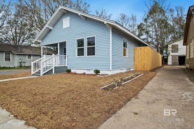 128 Bush Avenue, Mobile, AL 36604