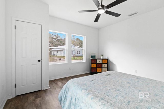 128 Bush Avenue, Mobile, AL 36604