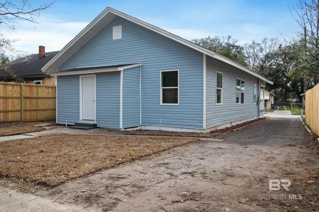 128 Bush Avenue, Mobile, AL 36604