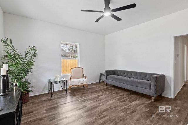 128 Bush Avenue, Mobile, AL 36604