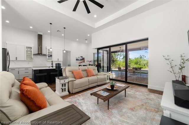 3304 Popinjay Avenue, Lake Placid, FL 33852