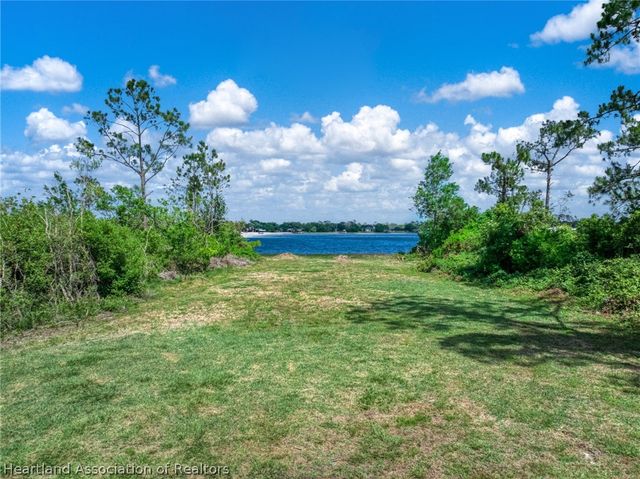 3304 Popinjay Avenue, Lake Placid, FL 33852