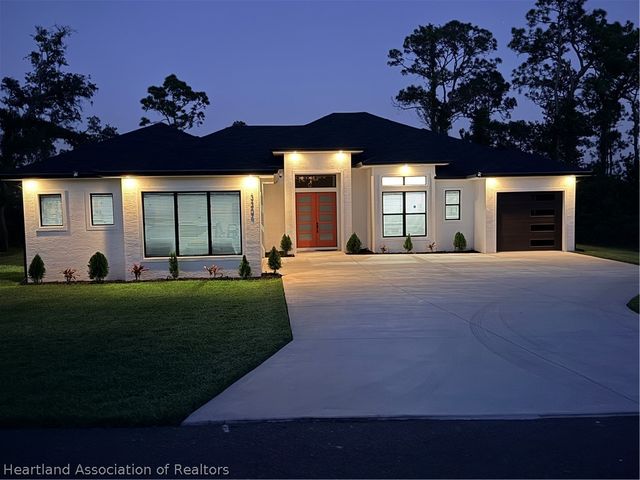 3304 Popinjay Avenue, Lake Placid, FL 33852