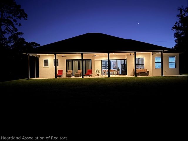 3304 Popinjay Avenue, Lake Placid, FL 33852