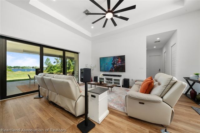 3304 Popinjay Avenue, Lake Placid, FL 33852