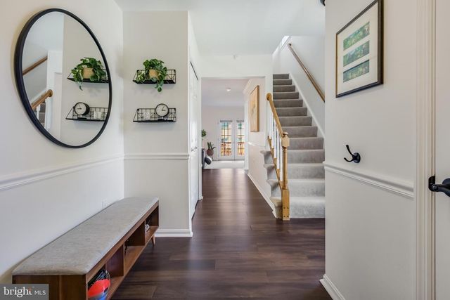 4825 CARRIAGEPARK RD, Fairfax, VA 22032