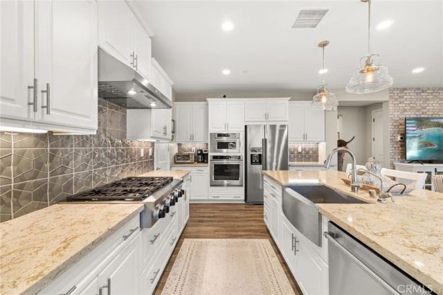 10832 Flora, Cypress, CA 90720