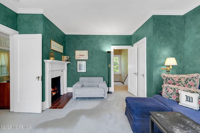 83 Ridge Road, Rumson, NJ 07760