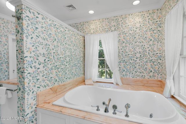 83 Ridge Road, Rumson, NJ 07760