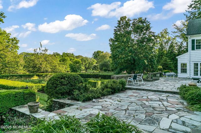 83 Ridge Road, Rumson, NJ 07760