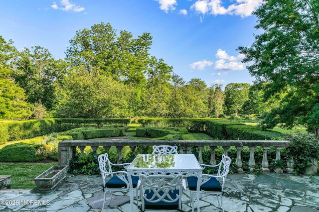 83 Ridge Road, Rumson, NJ 07760