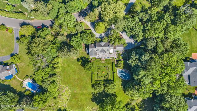 83 Ridge Road, Rumson, NJ 07760