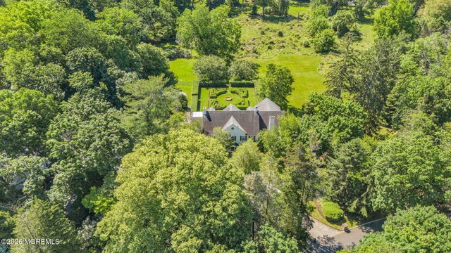 83 Ridge Road, Rumson, NJ 07760