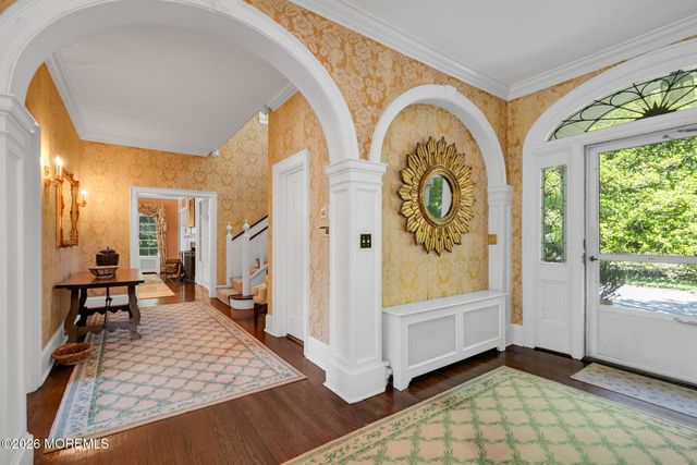 83 Ridge Road, Rumson, NJ 07760