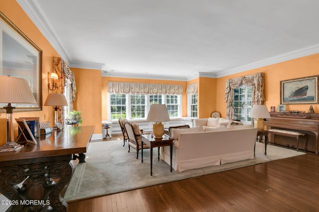 83 Ridge Road, Rumson, NJ 07760