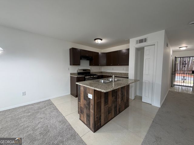 2113 Pine Tree Trail, South Fulton, GA 30349