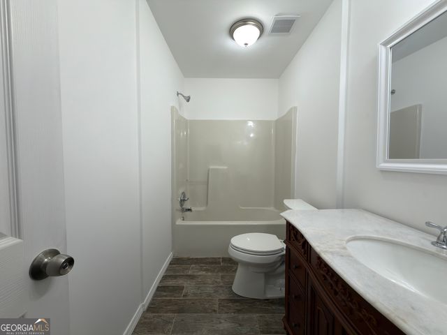 2113 Pine Tree Trail, South Fulton, GA 30349