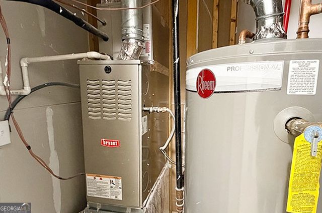 2113 Pine Tree Trail, South Fulton, GA 30349